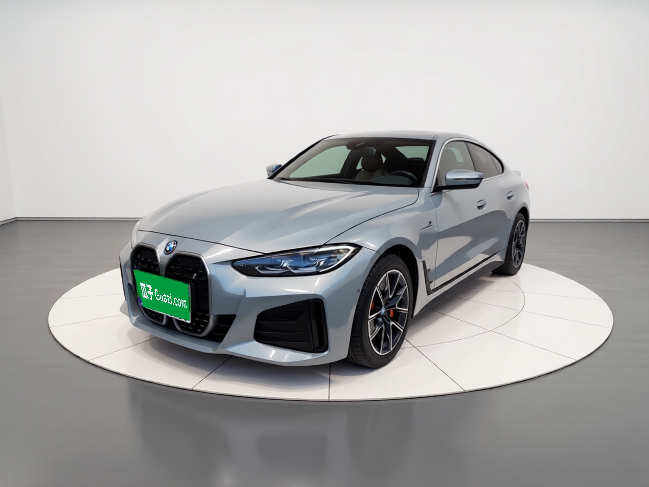 BMW i4 2023 car image 