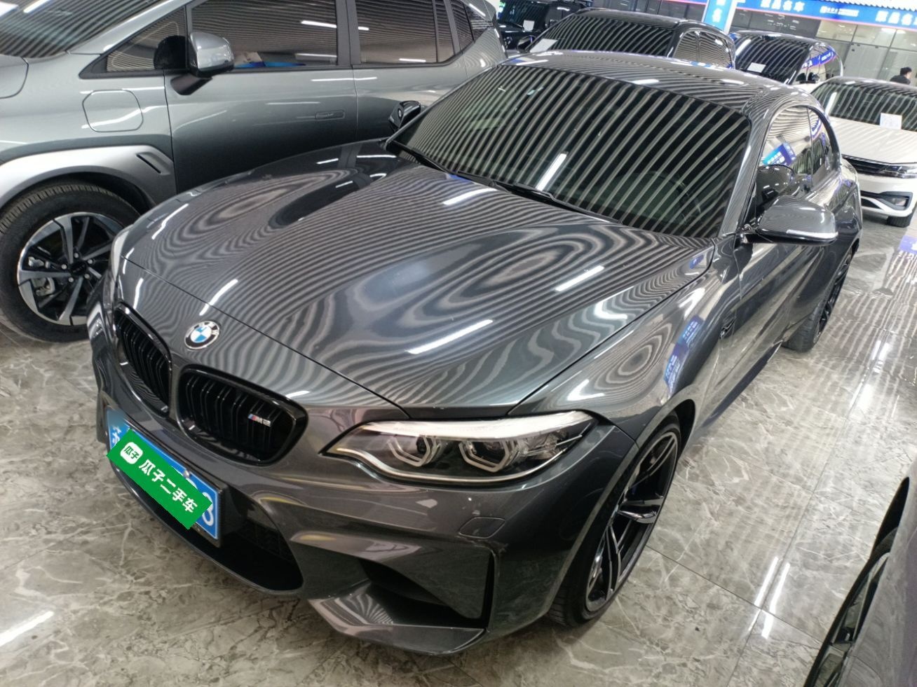 BMW M2 2018 car image 