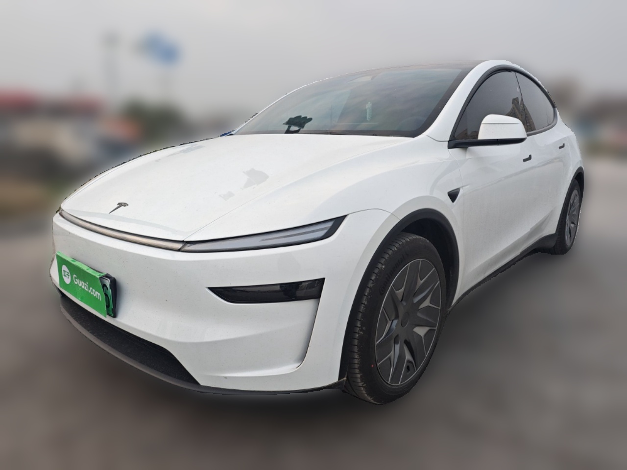 Tesla Model Y L 2025 汽车图片 