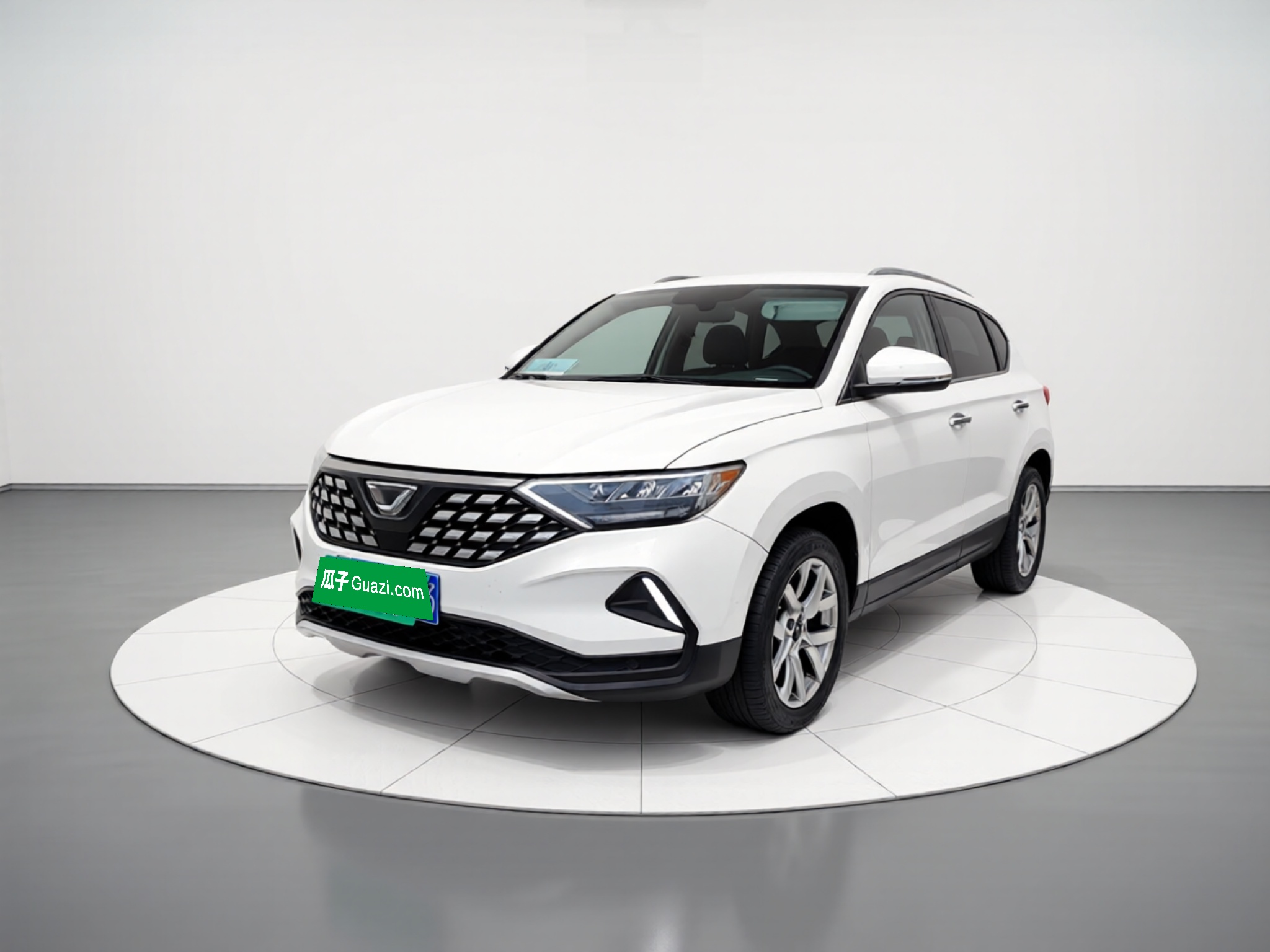 VS5 2019 car image 