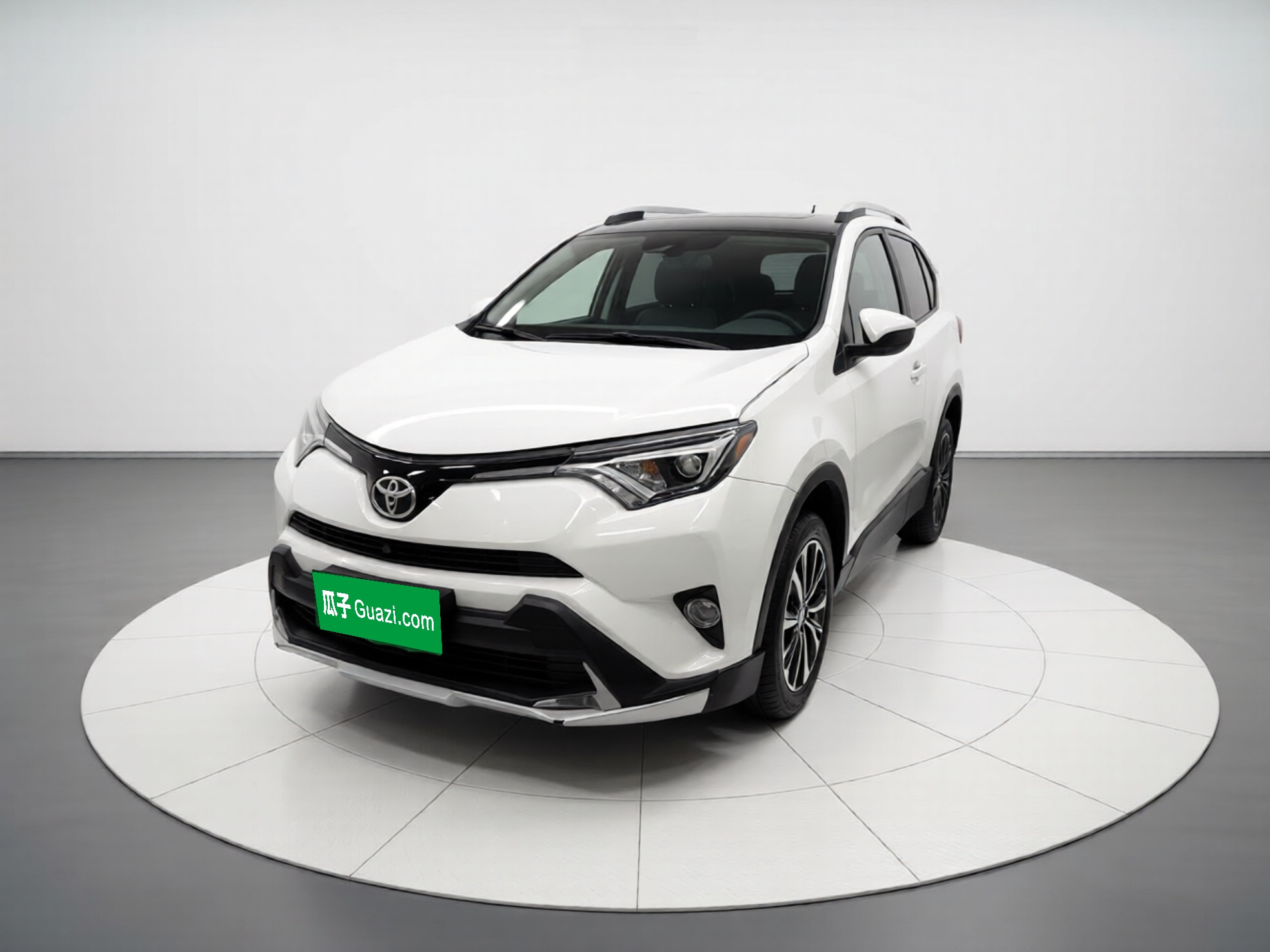 Toyota RAV4 2018 car image 