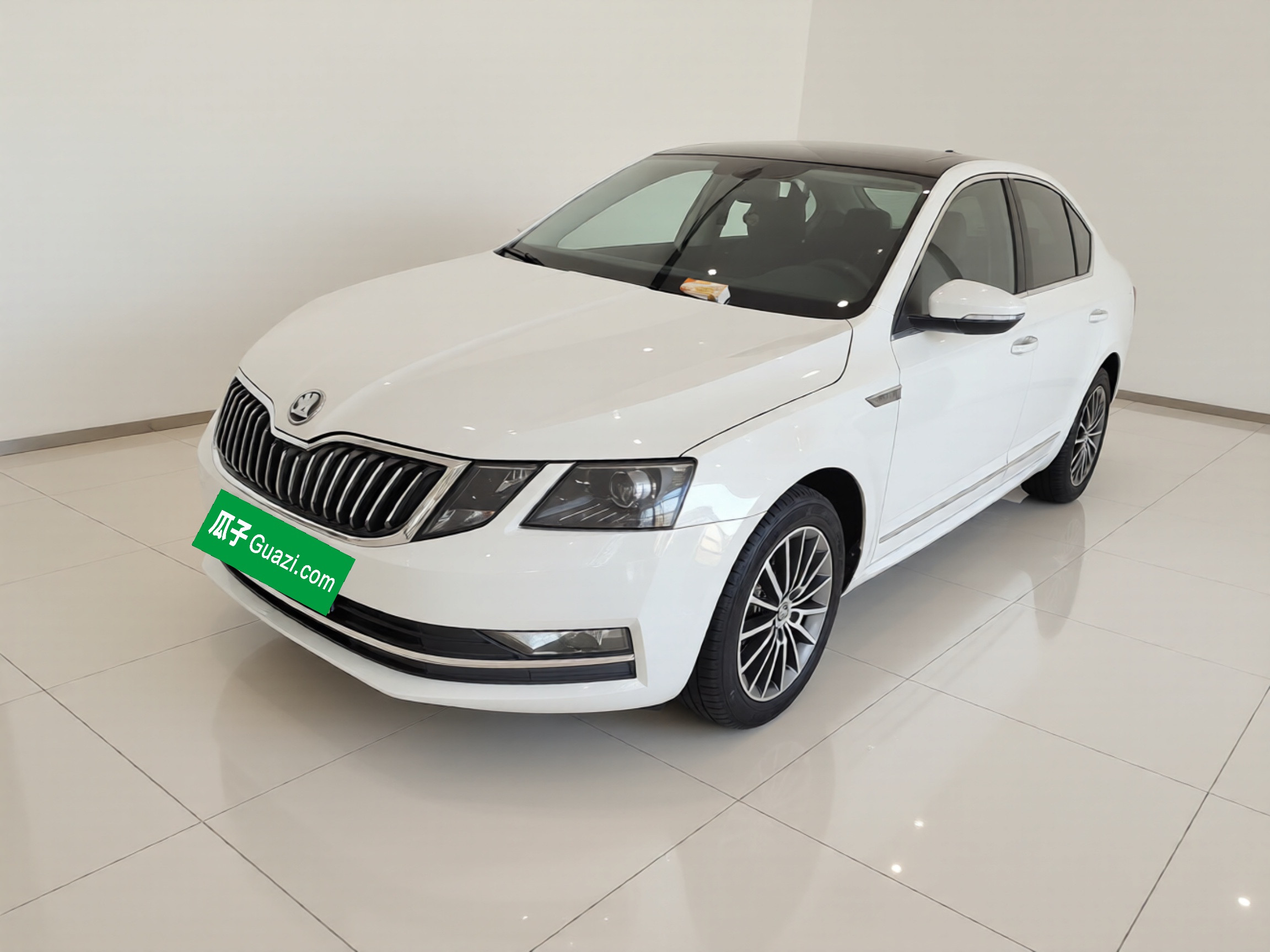 Skoda Octavia 2017 car image 
