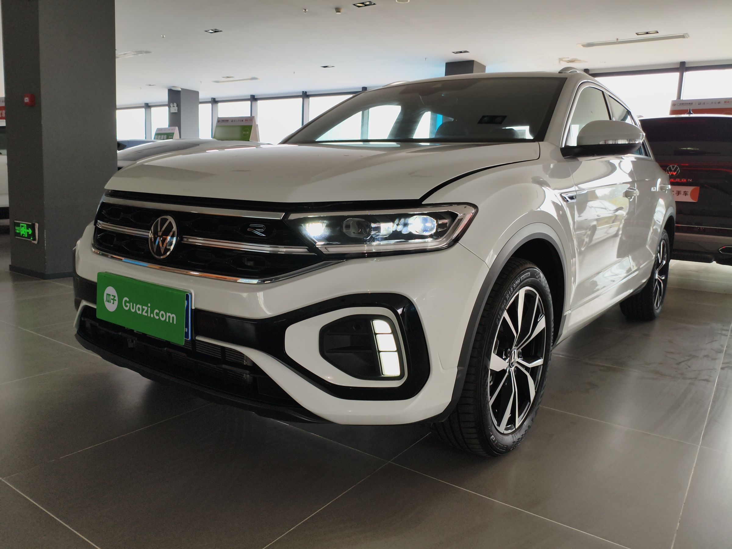 T-Roc 2025 car image 