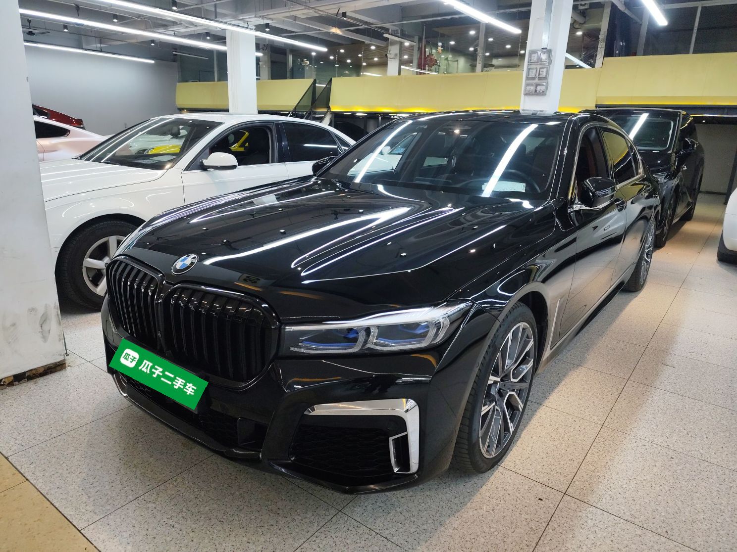 BMW 7 Series 2020 car image 