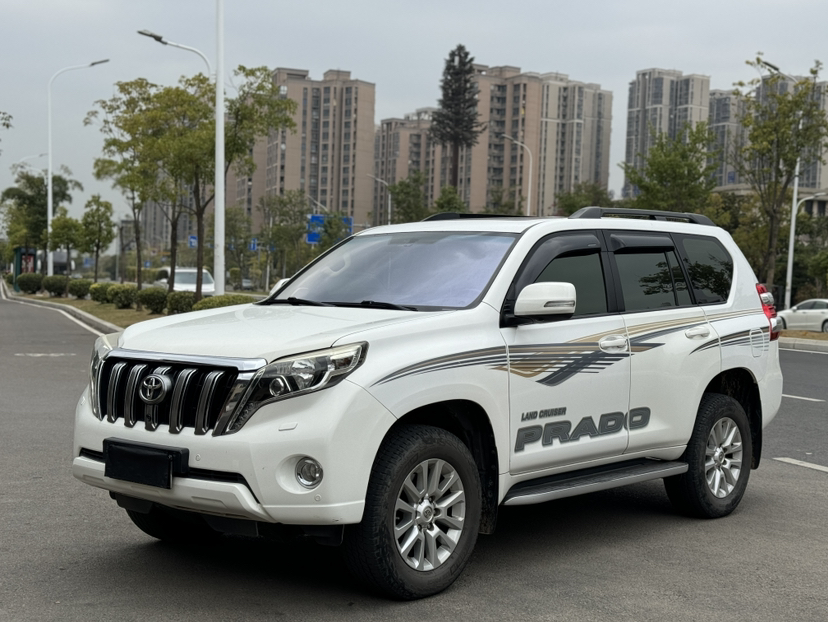 Toyota Land Cruiser Prado 2014 Toyota Land Cruiser Prado 2014 car image