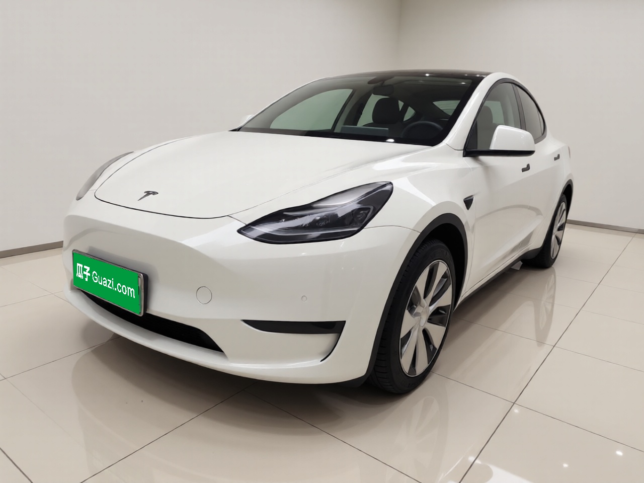 Tesla Model Y 2022 car image 