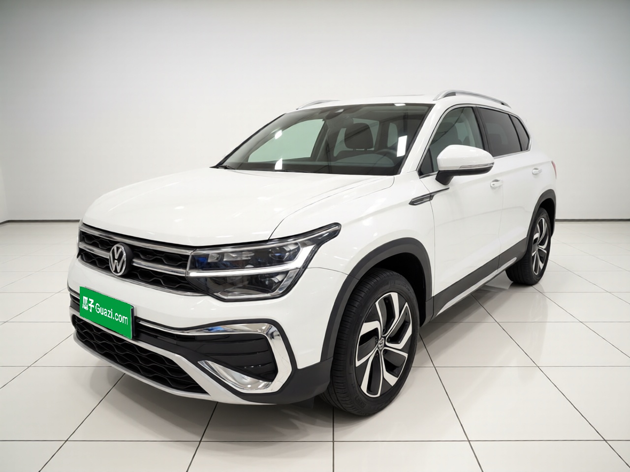 Volkswagen Tharu 2025 immagine di auto 