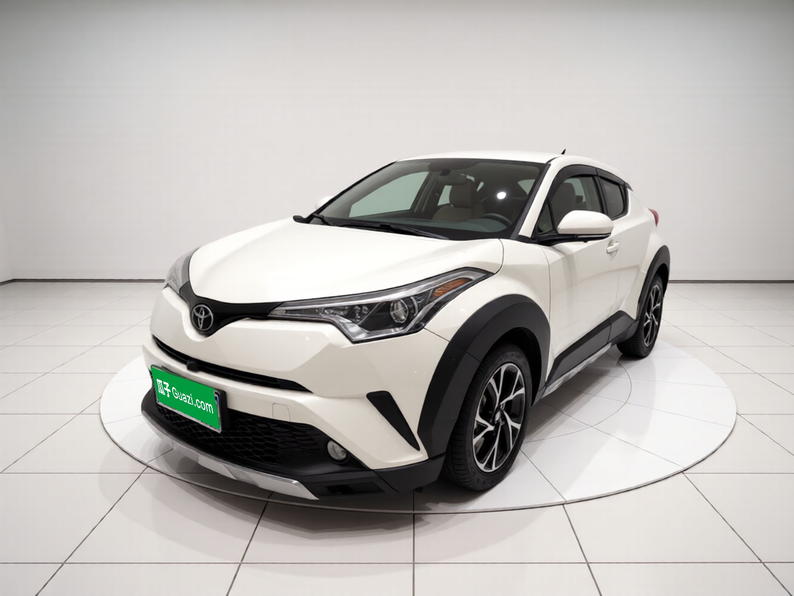 Toyota C-HR 2019 Toyota C-HR 2019 immagine di auto