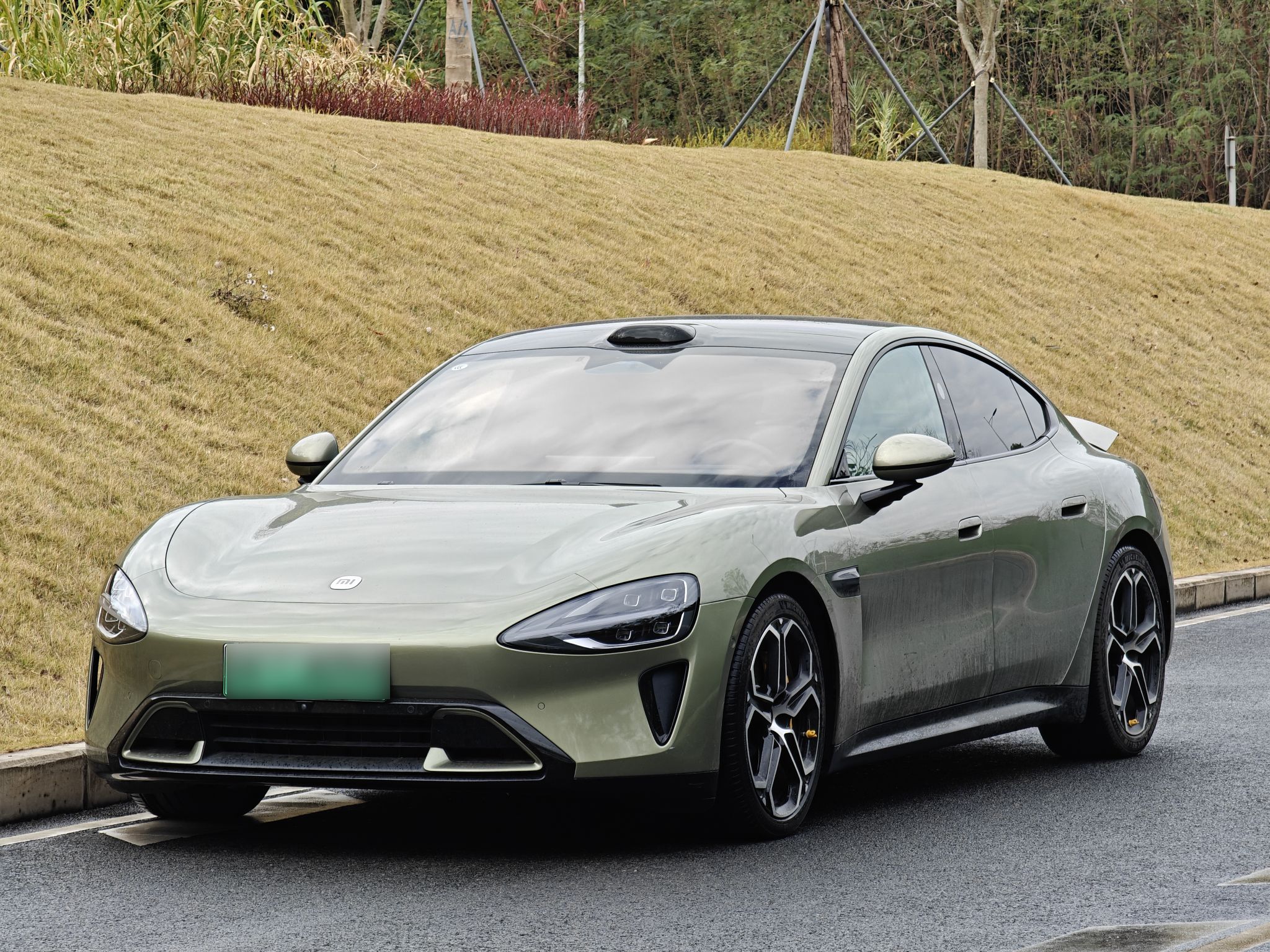 MI SU7 2024 汽车图片 