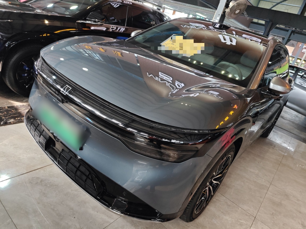 Zeekr 7X 2025 汽车图片 