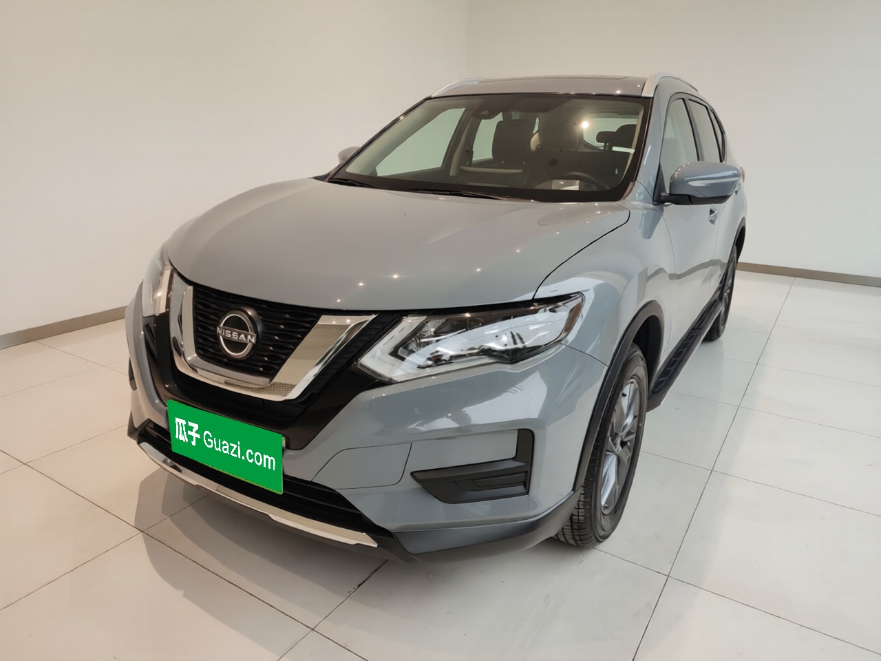 Nissan X-Trail 2025 汽车图片 
