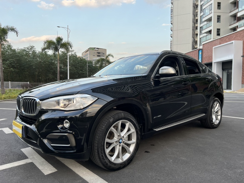 BMW X6 2018 car image 