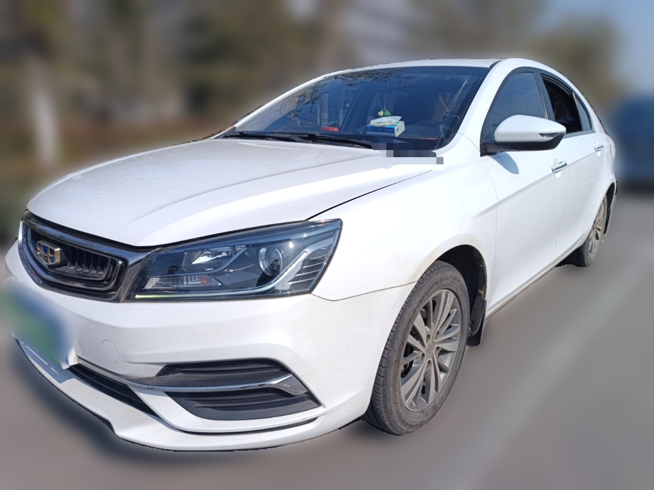 Emgrand 2018 car image 