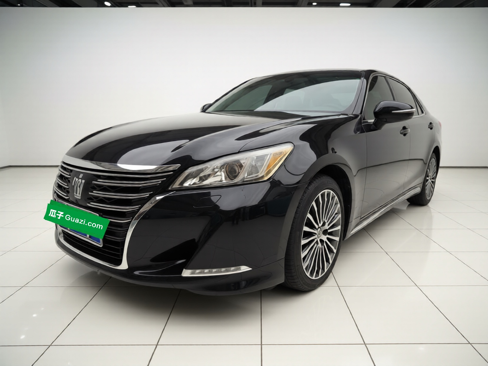 Toyota Crown 2018 Toyota Crown 2018 汽车图片