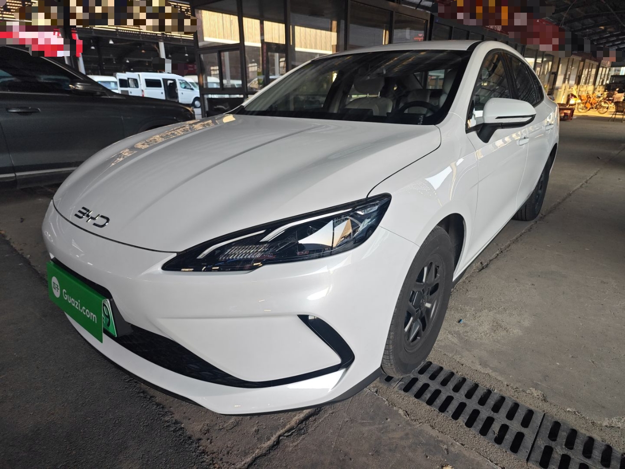 BYD Seal 05 DM-i 2025 car image 