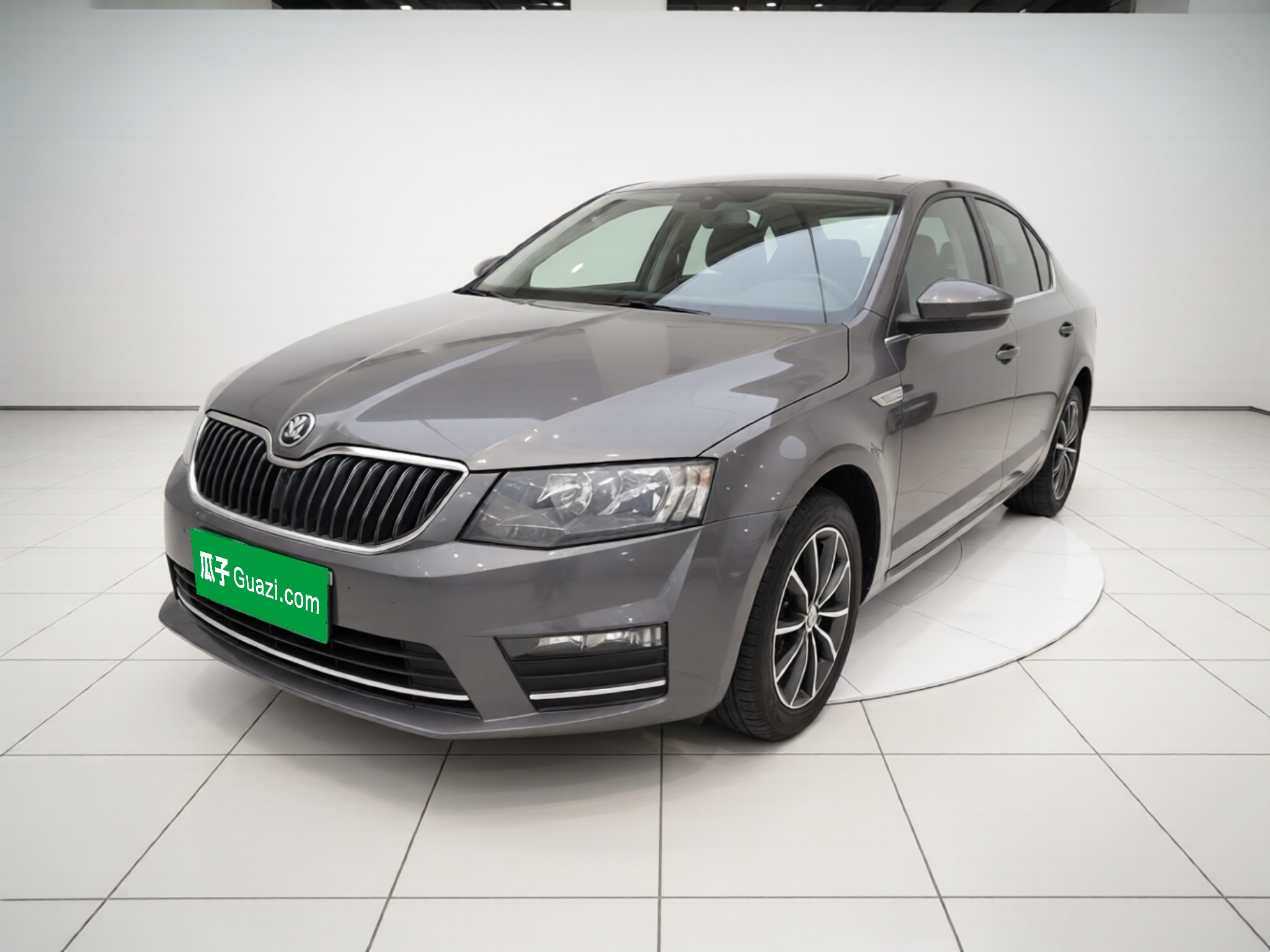 Skoda Octavia 2017 car image 