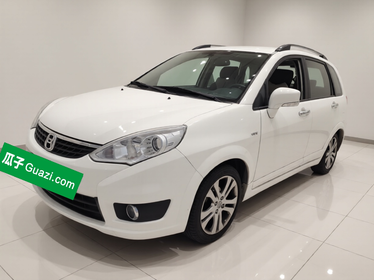 Suzuki Liana A6 2016 immagine di auto 