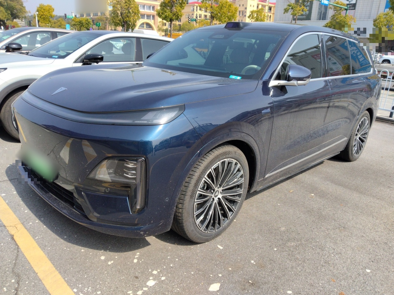 Deepal S09 2025 car image 