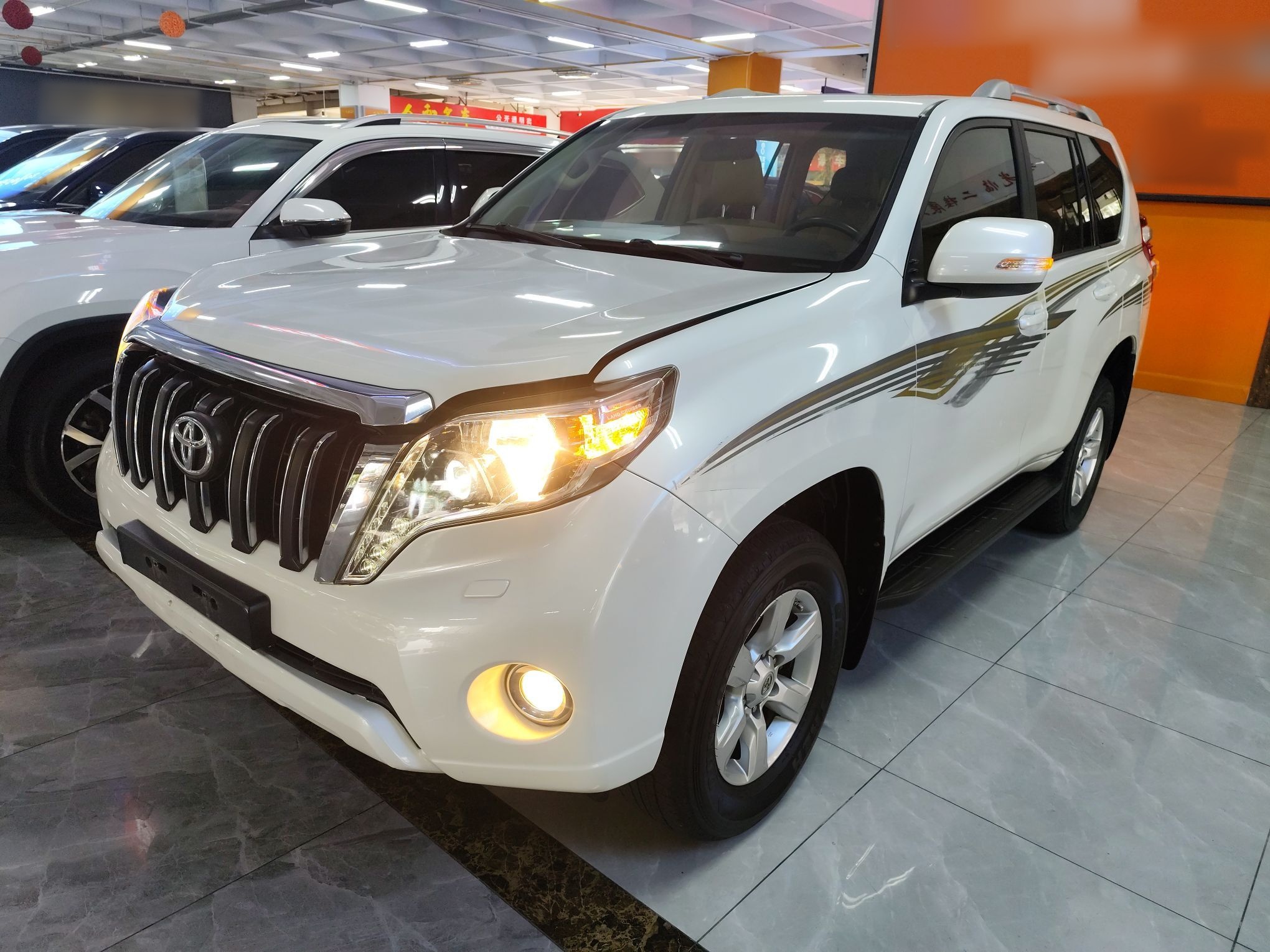 Toyota Land Cruiser Prado 2015 Toyota Land Cruiser Prado 2015 汽车图片