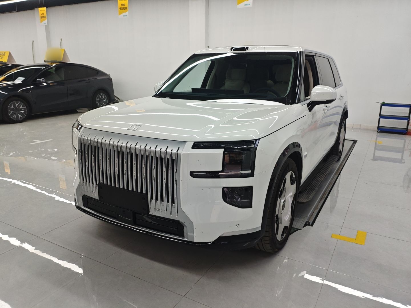 Zeekr 9X 2025 汽车图片 