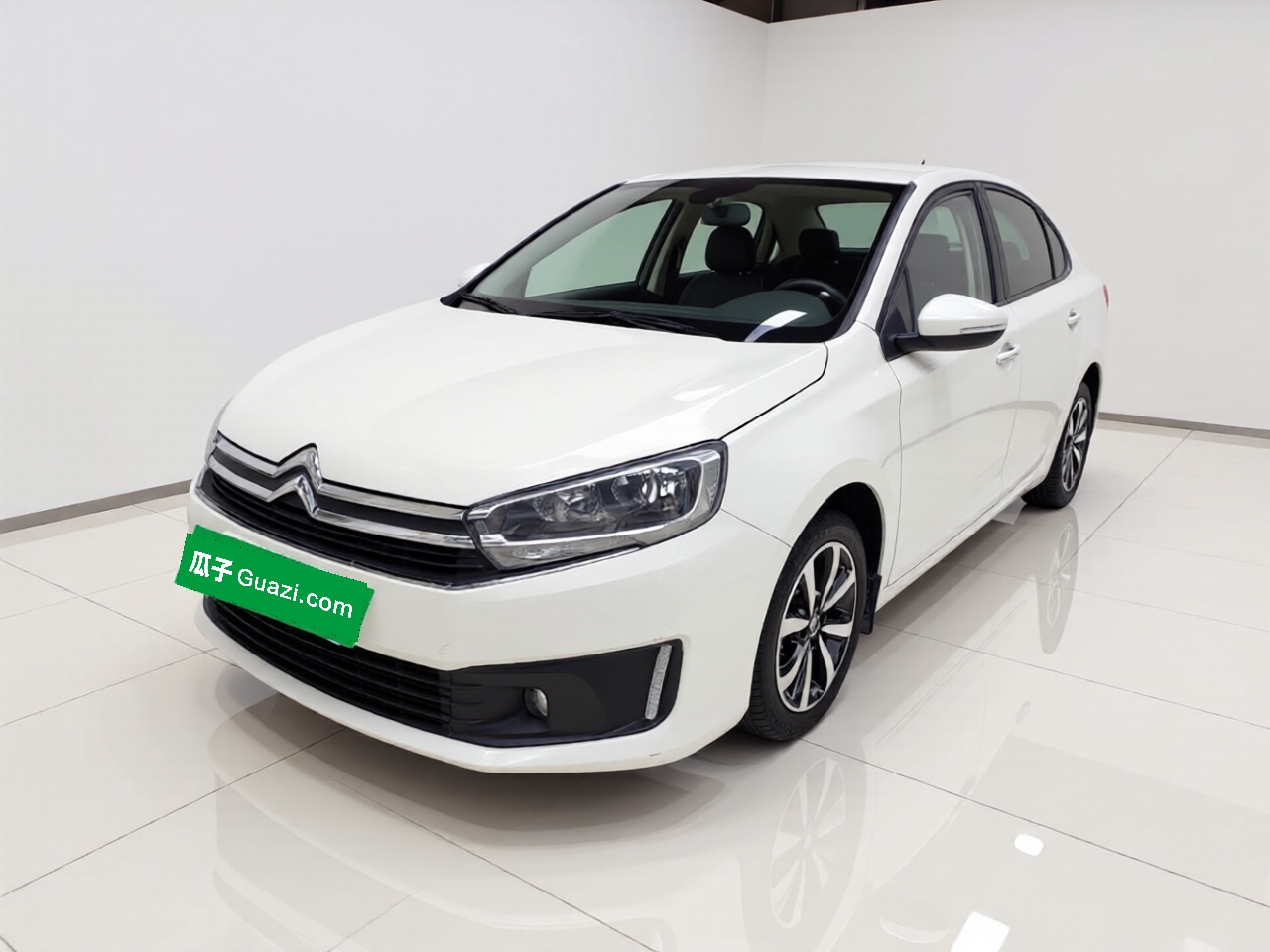 Citroen C4 C-Quatre 2016 car image 