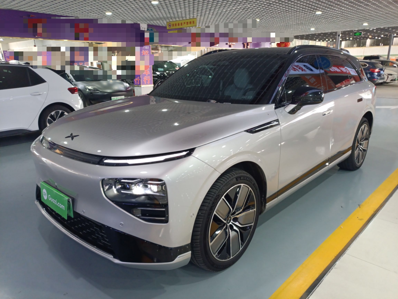 Xpeng G9 2023 汽车图片 