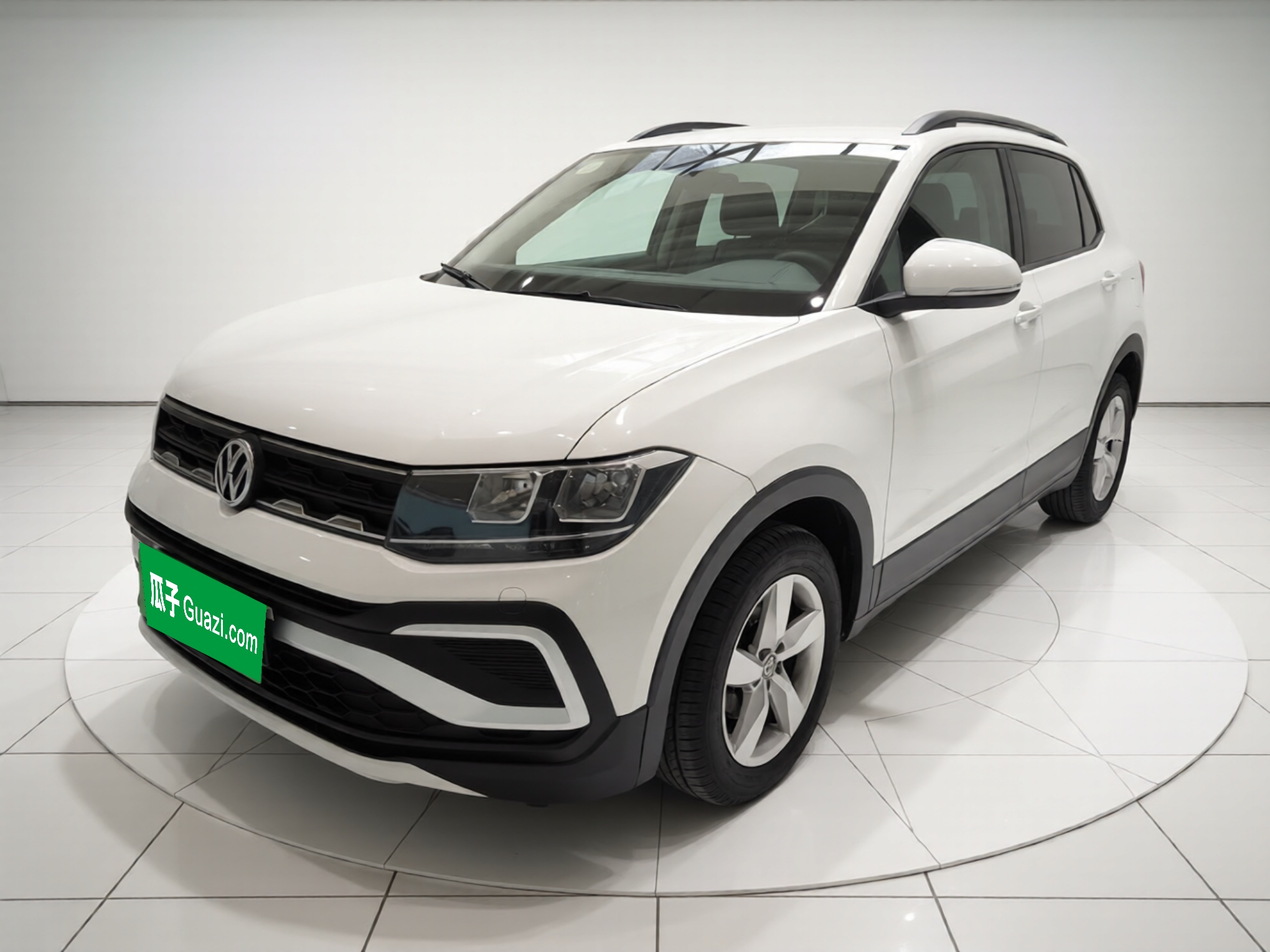 Volkswagen T-Cross 2020 immagine di auto 