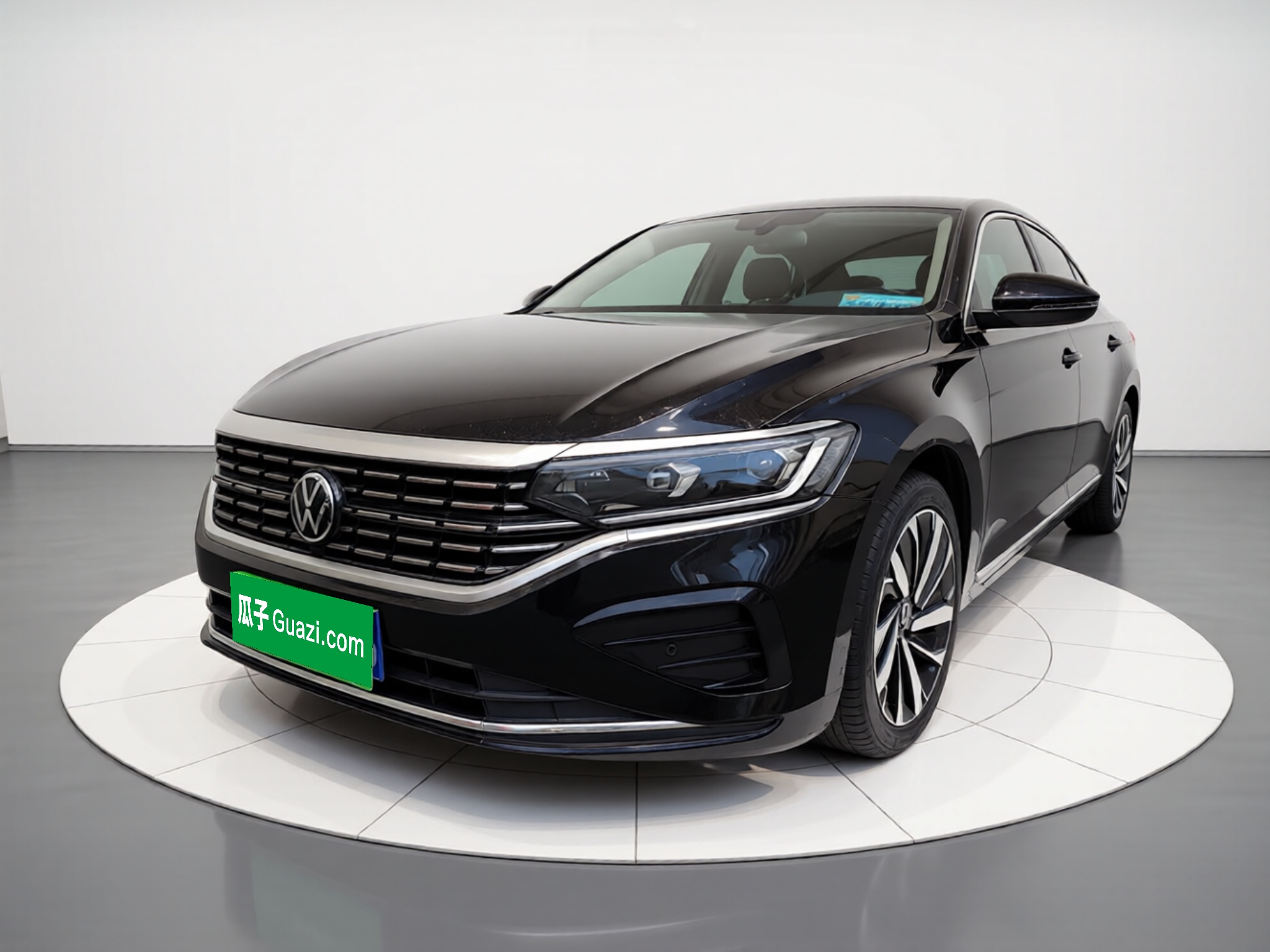 Volkswagen Passat 2022 immagine di auto 