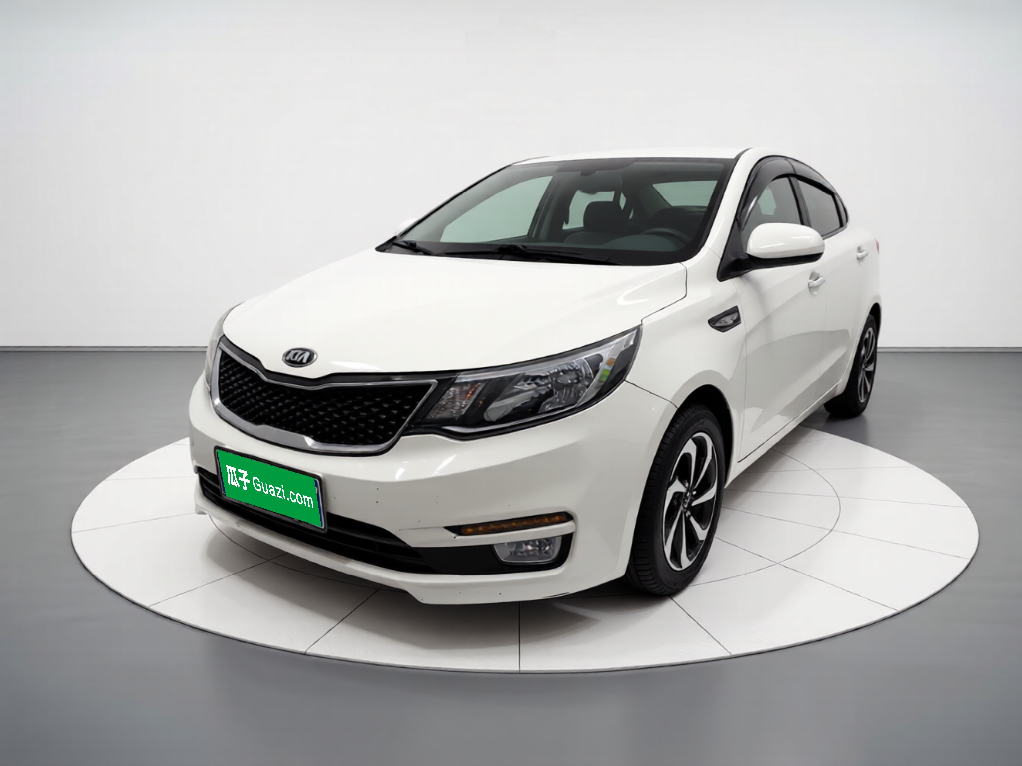 Kia K2 2015 汽车图片 