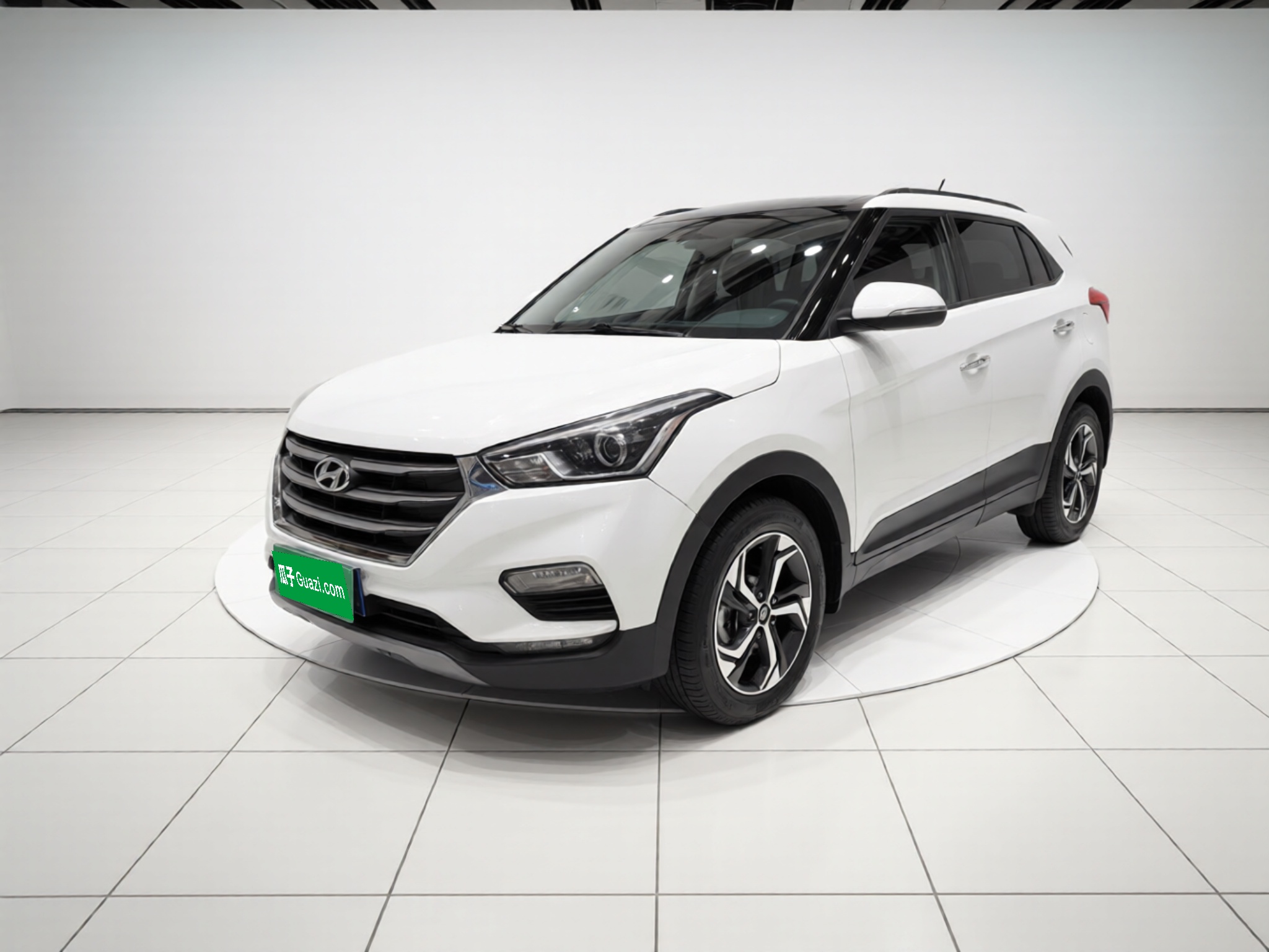 Hyundai ix25 2019 Hyundai ix25 2019 car image