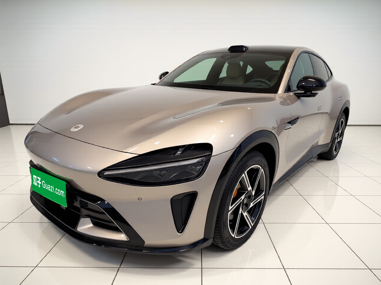 MI YU7 2025 car image 