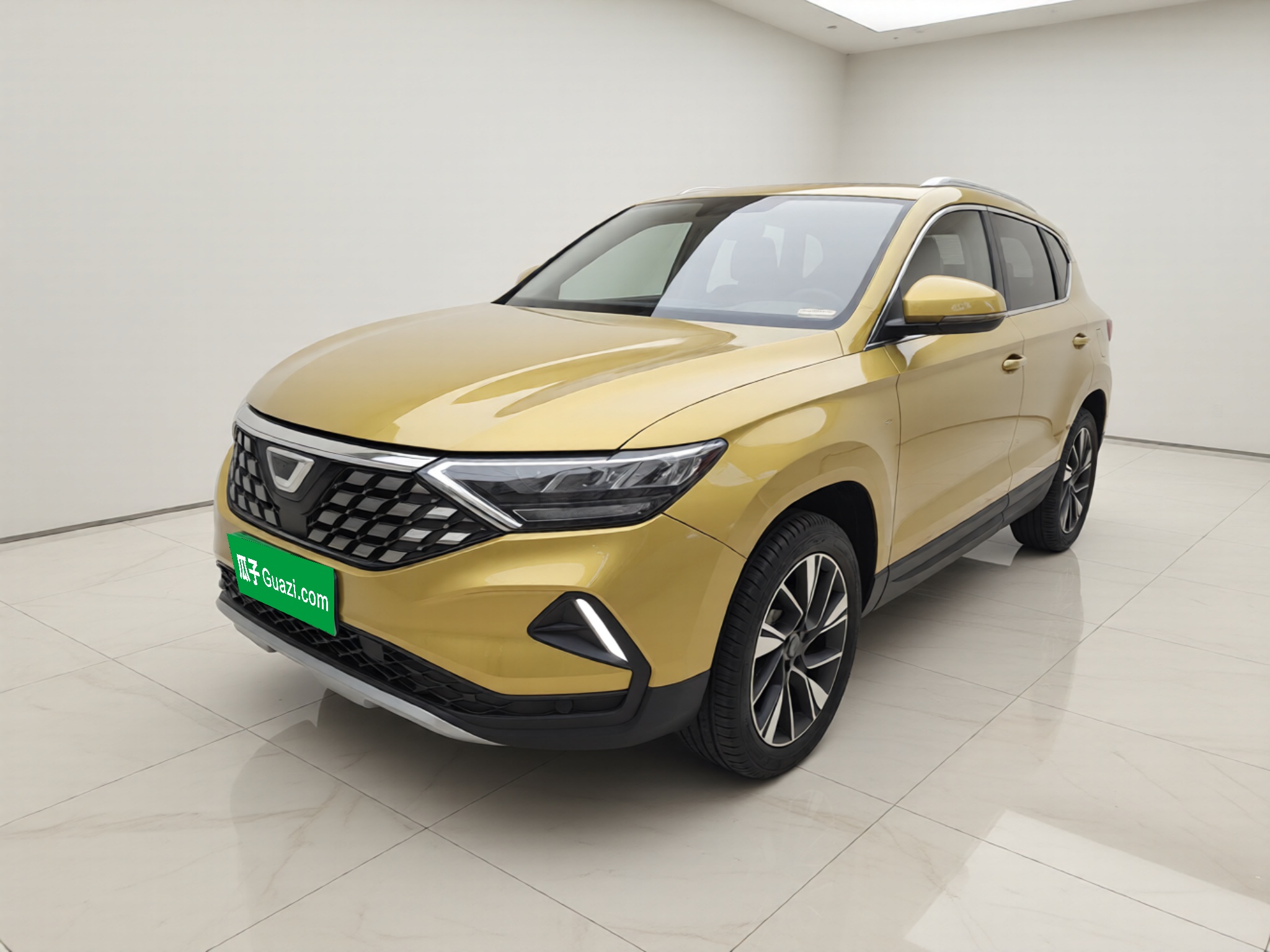 VS5 2019 car image 