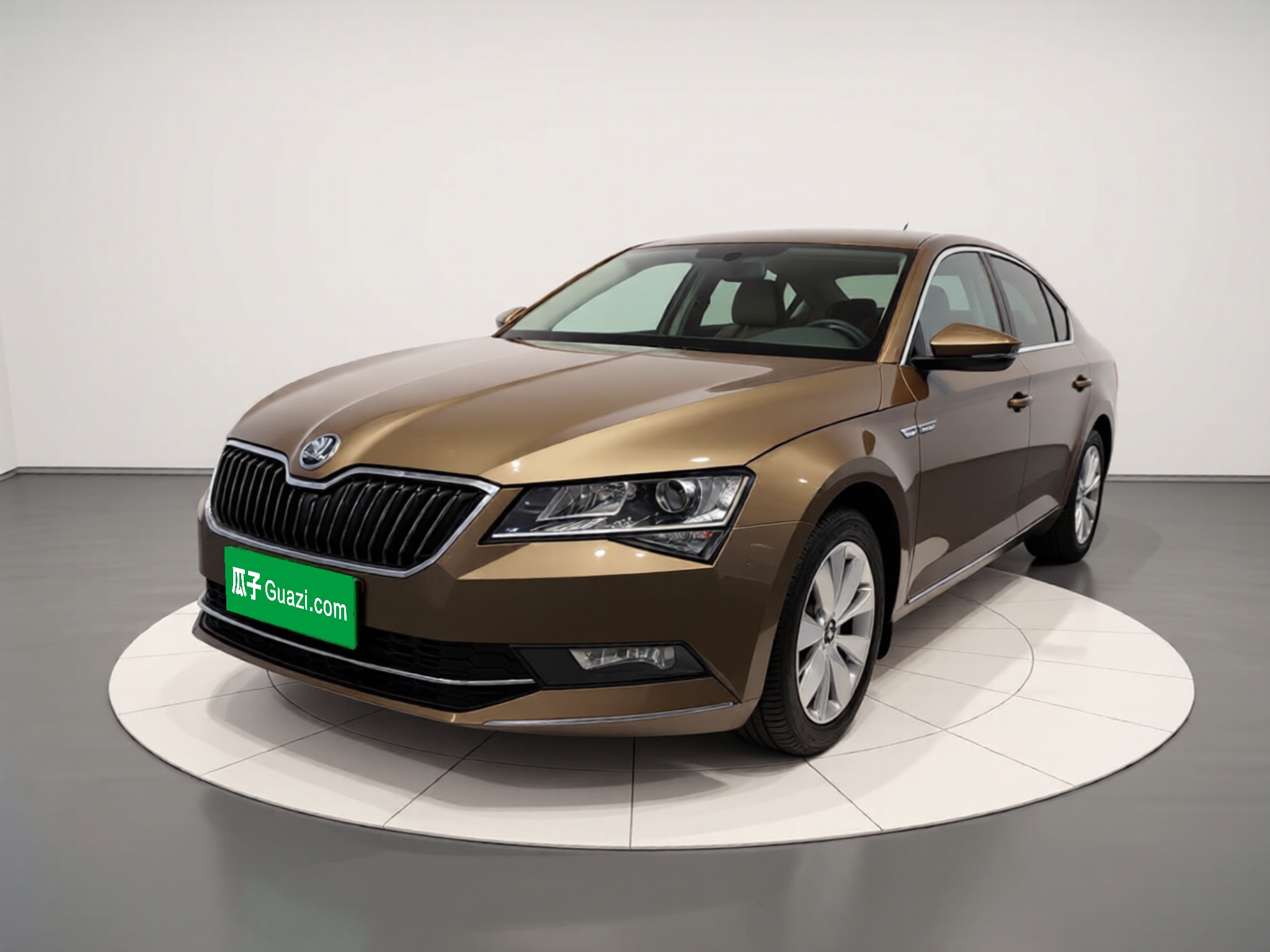 Skoda Superb 2018 汽车图片 