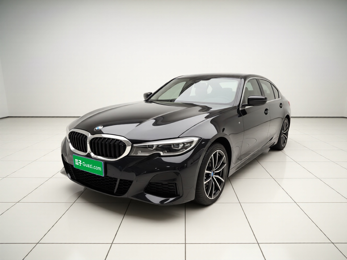 BMW 3 Series 2021 BMW 3 Series 2021 car image