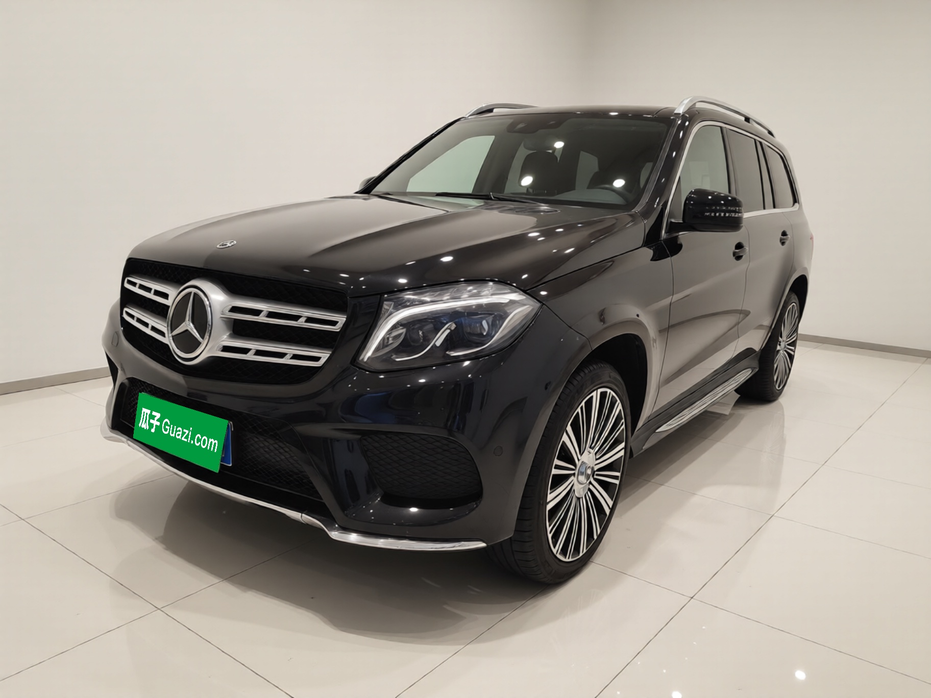 Mercedes-Benz GLS Class 2018 Mercedes-Benz GLS Class 2018 car image