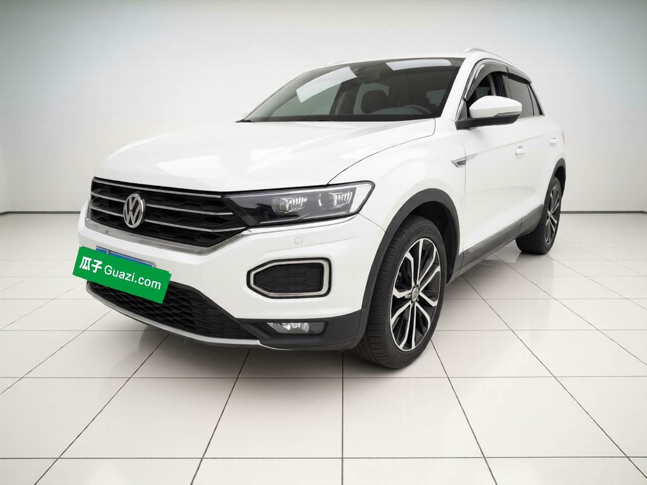 T-Roc 2018 car image 