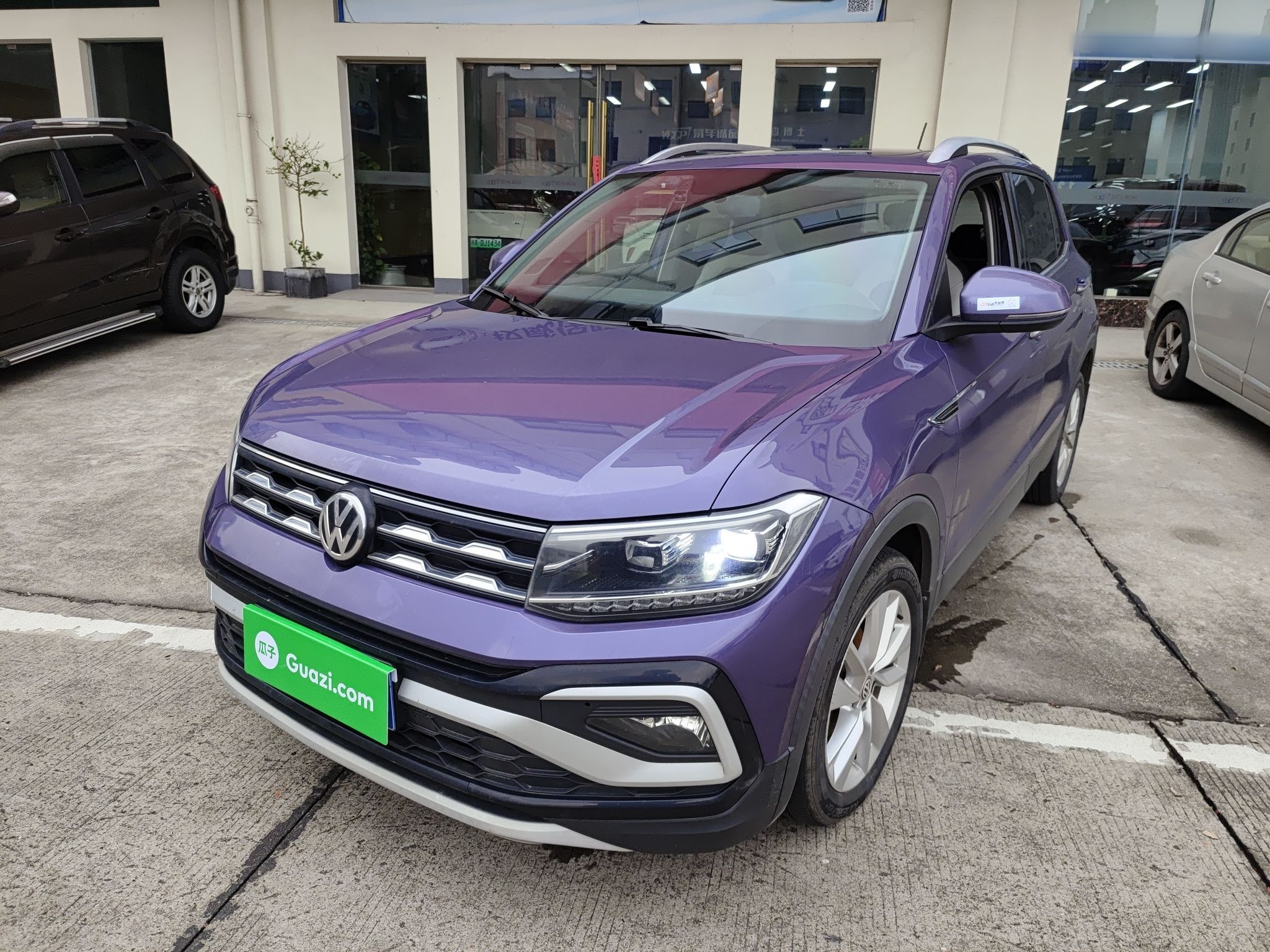 Volkswagen T-Cross 2020 immagine di auto 