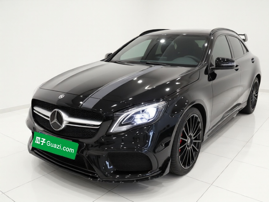 Mercedes-Benz GLA AMG 2018 Mercedes-Benz GLA AMG 2018 car image