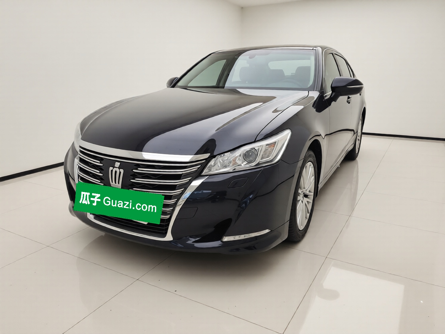 Toyota Crown 2017 Toyota Crown 2017 汽车图片