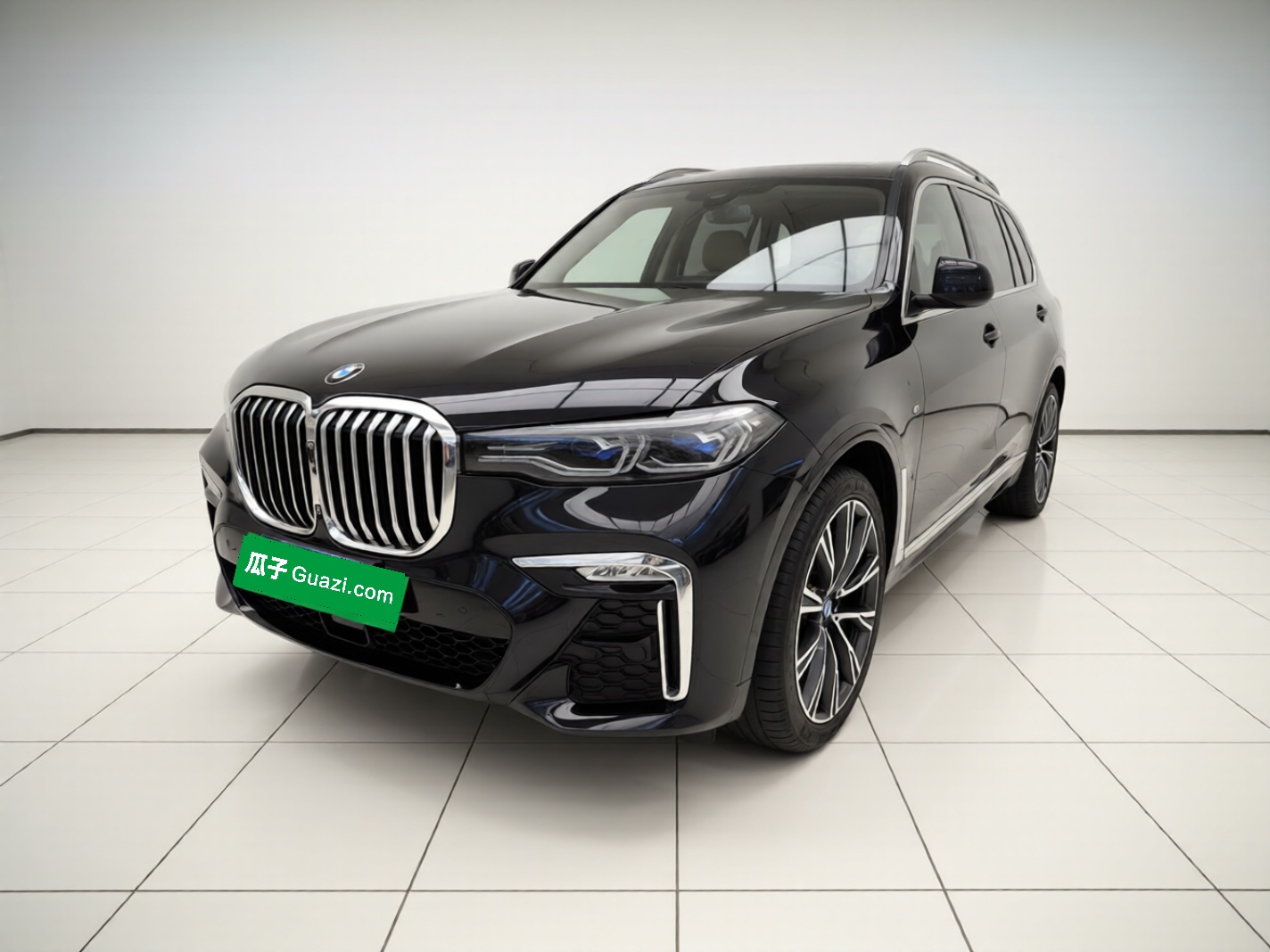 BMW X7 2022 汽车图片 