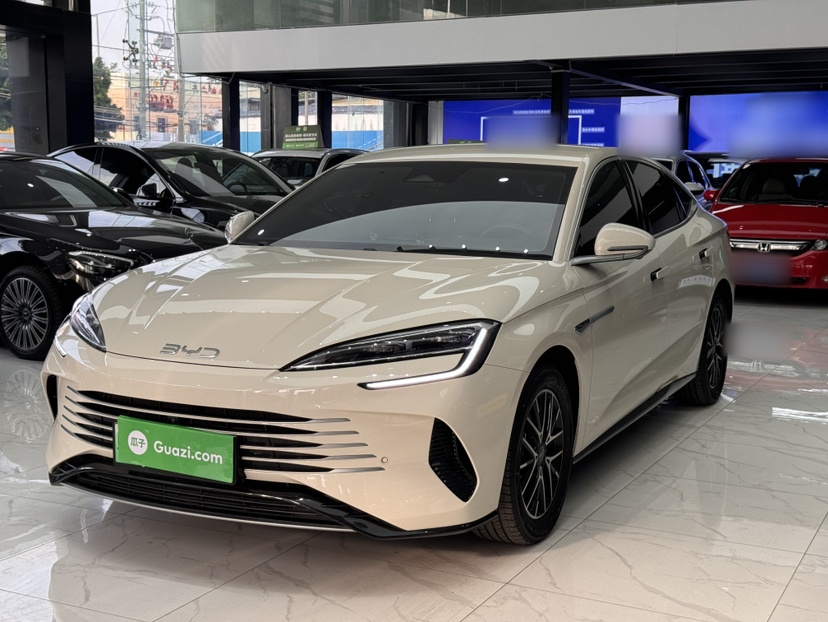 BYD Seal 07 DM-i 2024 صورة سيارة 