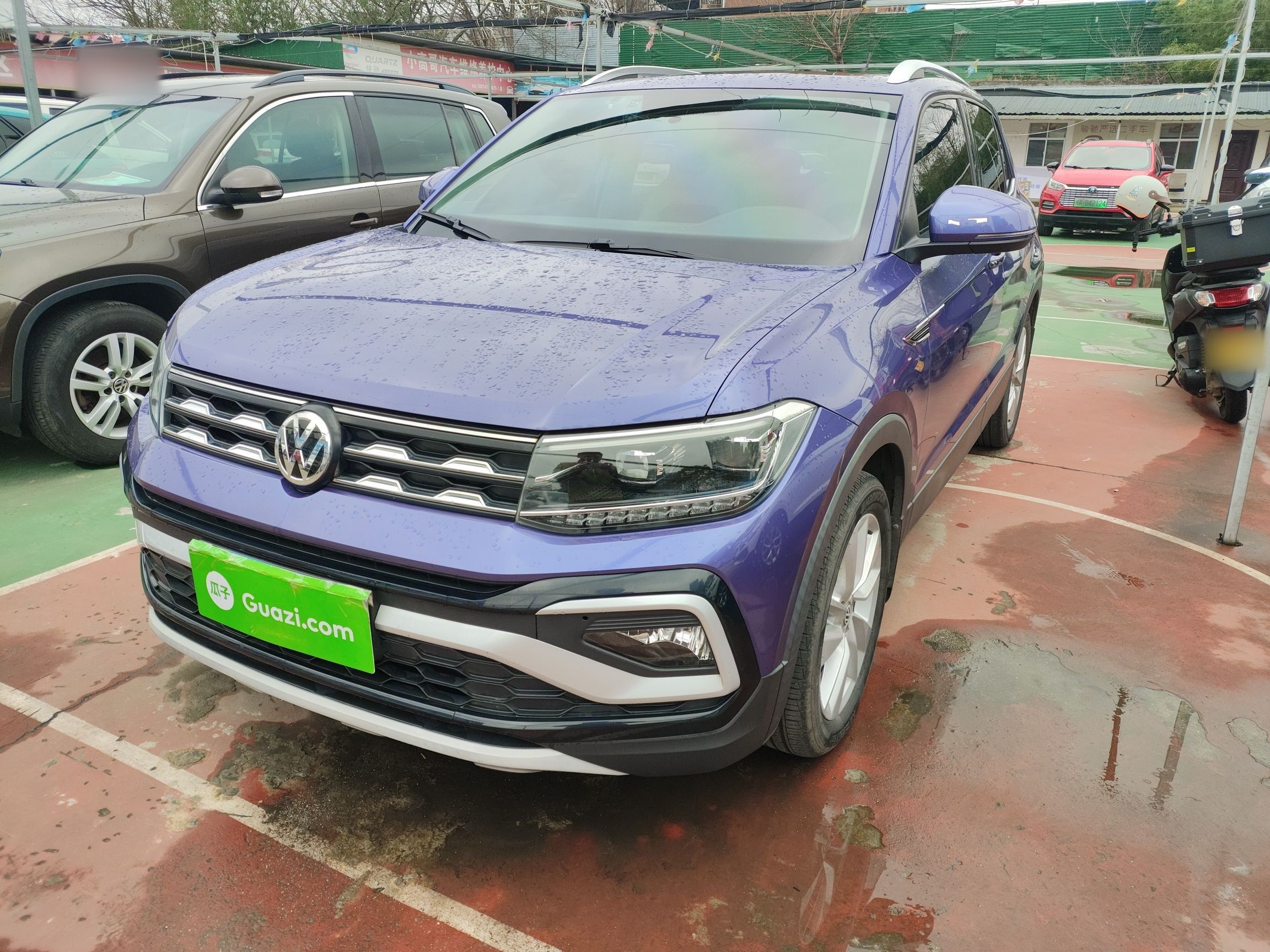 Volkswagen T-Cross 2020 Volkswagen T-Cross 2020 car image