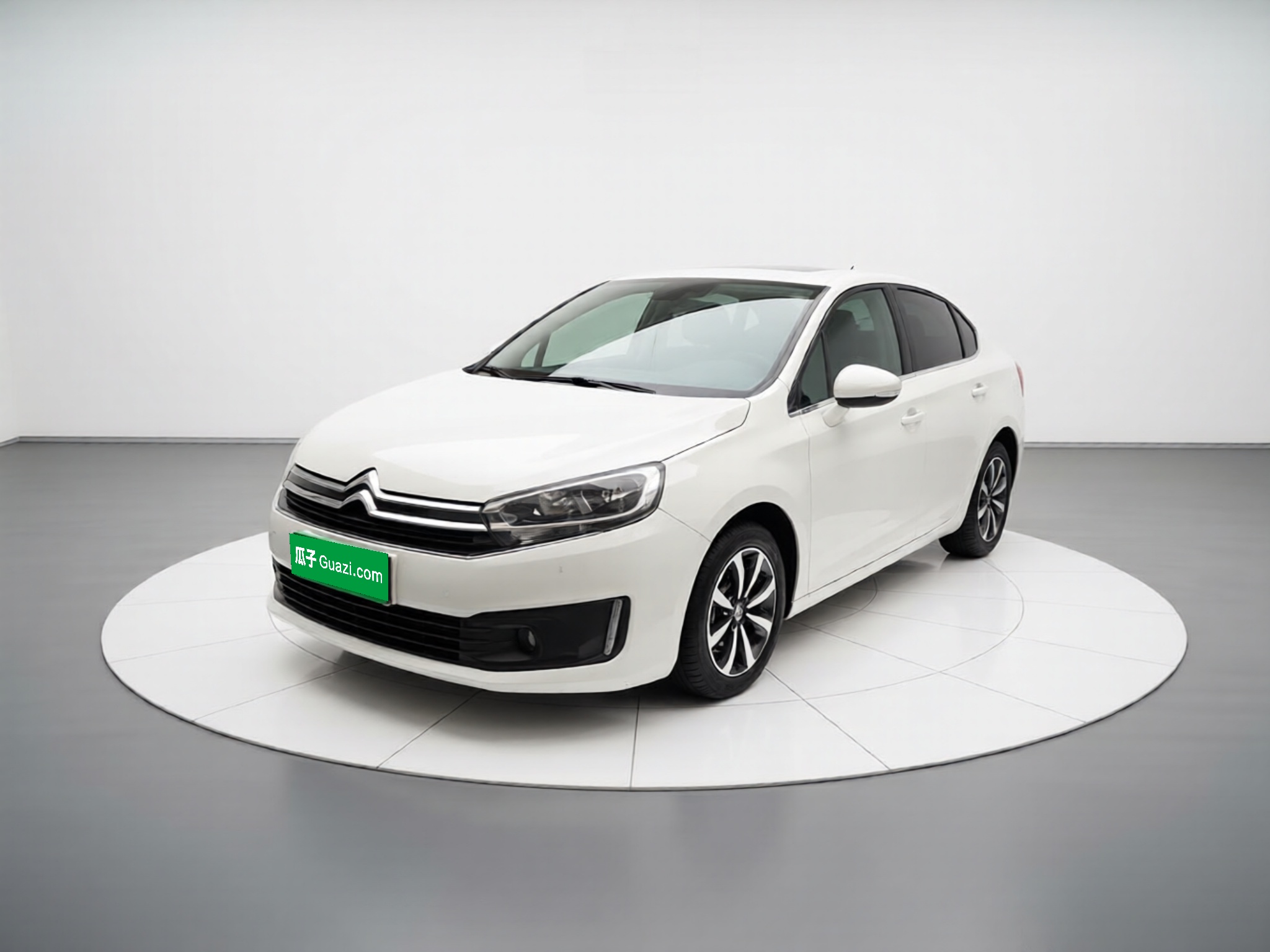 Citroen C4 C-Quatre 2018 car image 