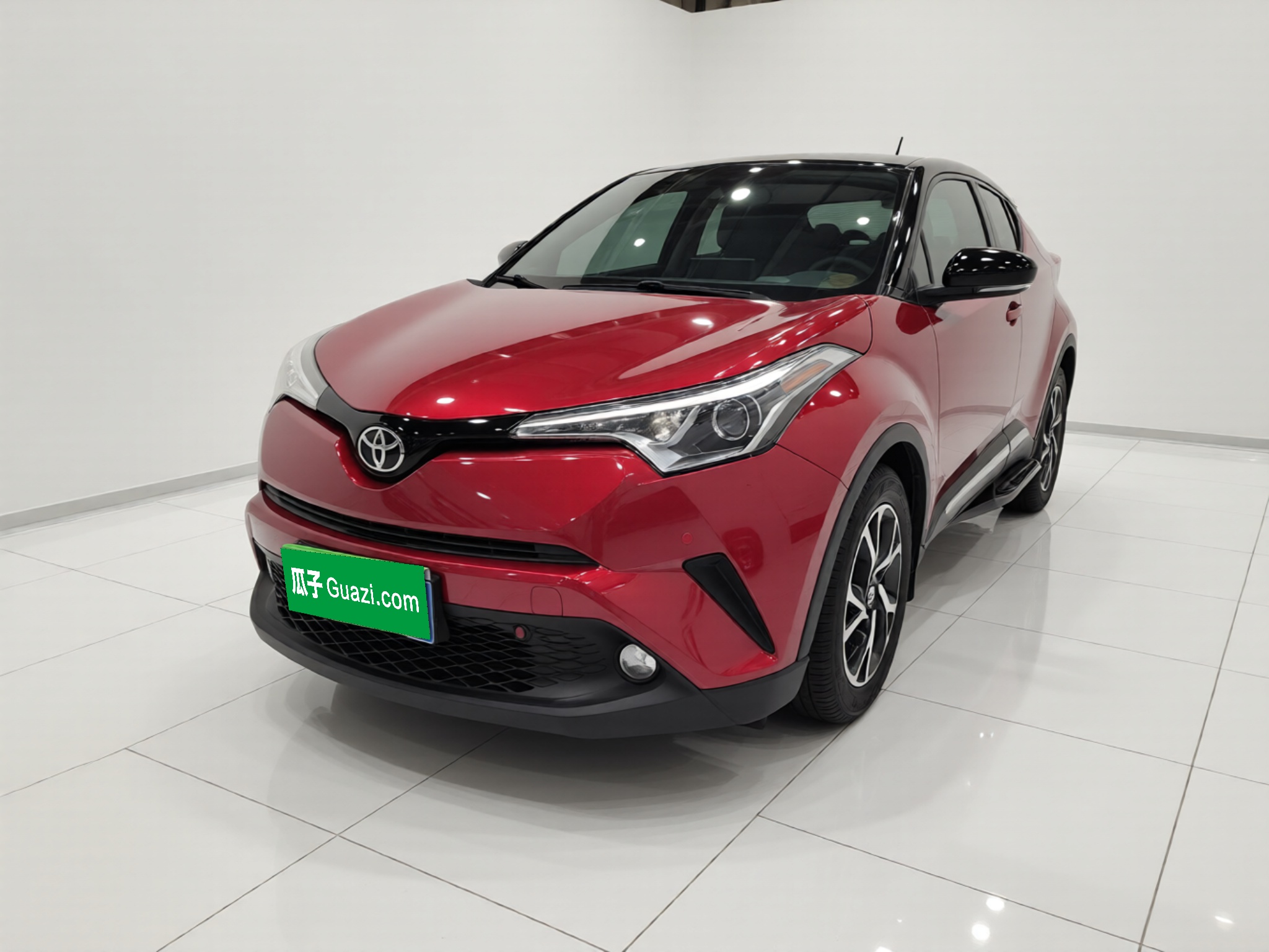 Toyota C-HR 2019 Toyota C-HR 2019 car image
