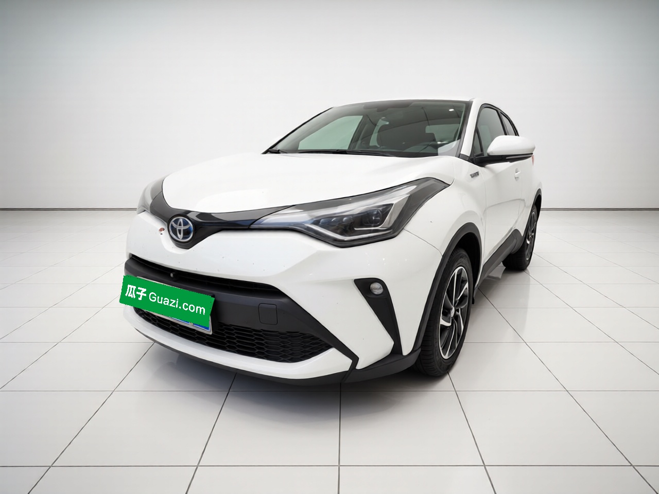 Toyota C-HR 2021 汽车图片 