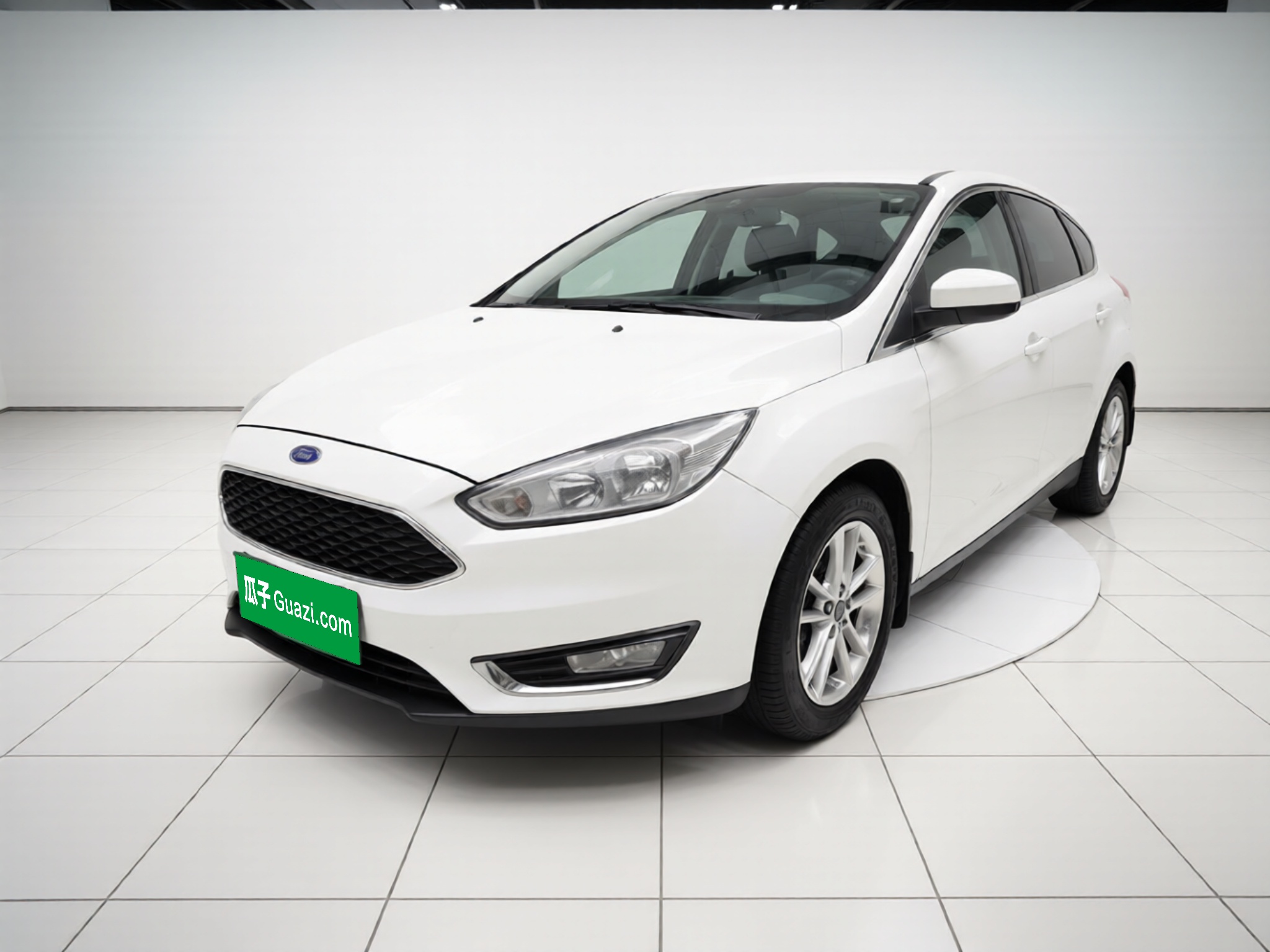 Ford Focus 2015 immagine di auto 