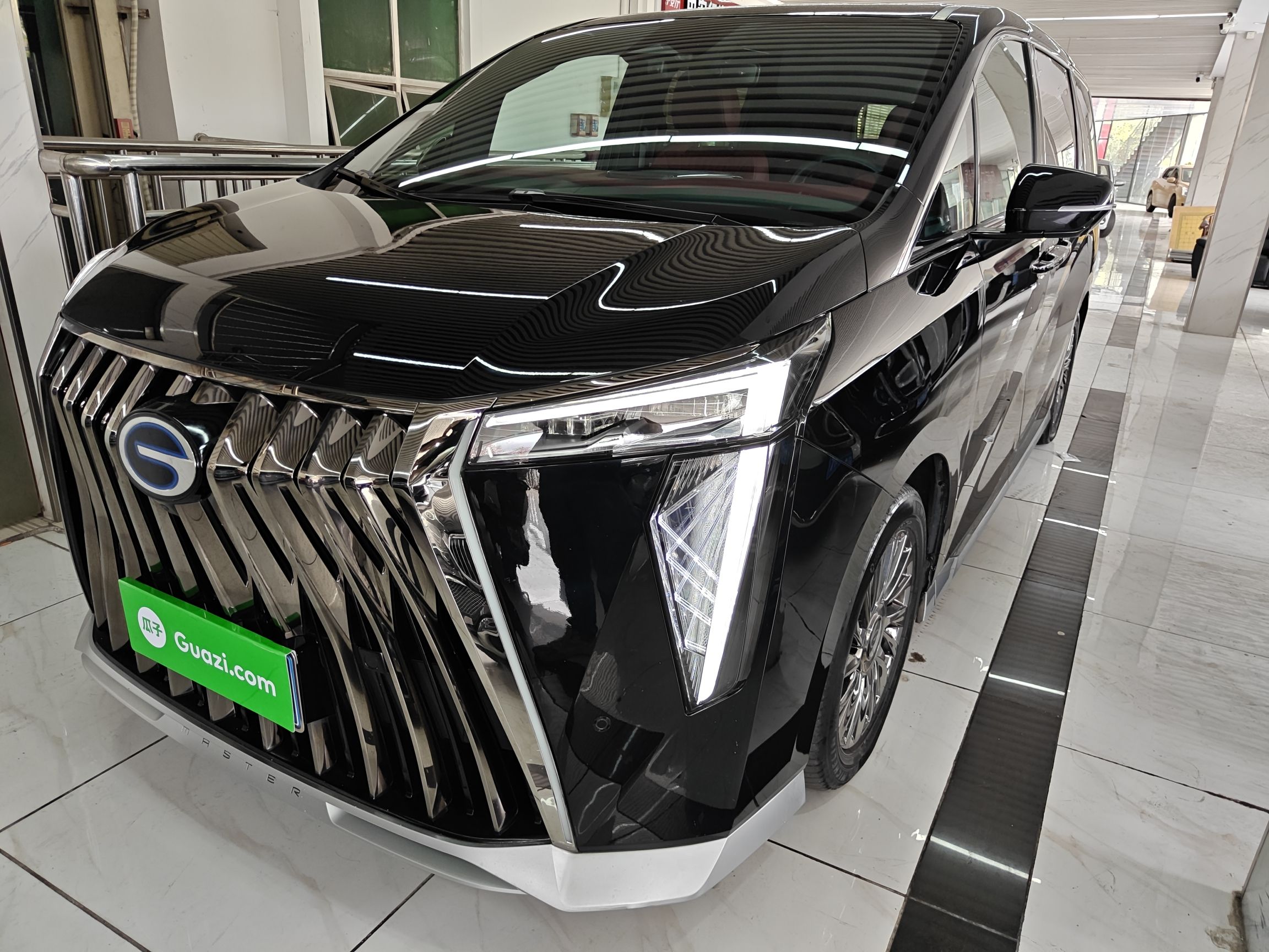 GAC Trumpchi M8 2023 汽车图片 