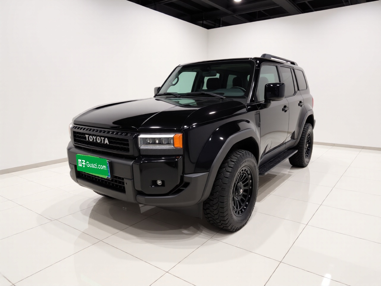 Toyota Land Cruiser Prado 2025 汽车图片 