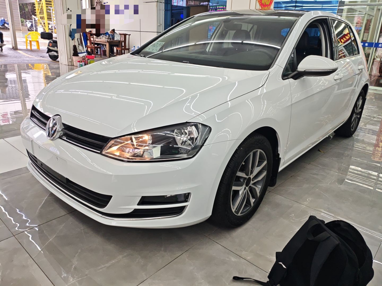 Volkswagen Golf 2017 Volkswagen Golf 2017 car image