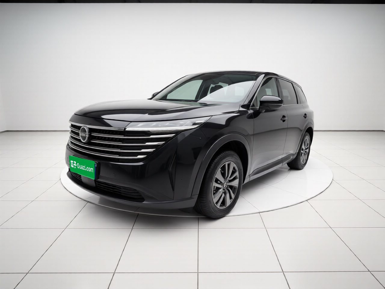 Nissan Pathfinder 2025 汽车图片 